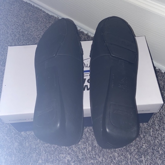 •NWT•Life Stride•MemoryFoam Flats w/Heel•Women’s•9 - Picture 4 of 6